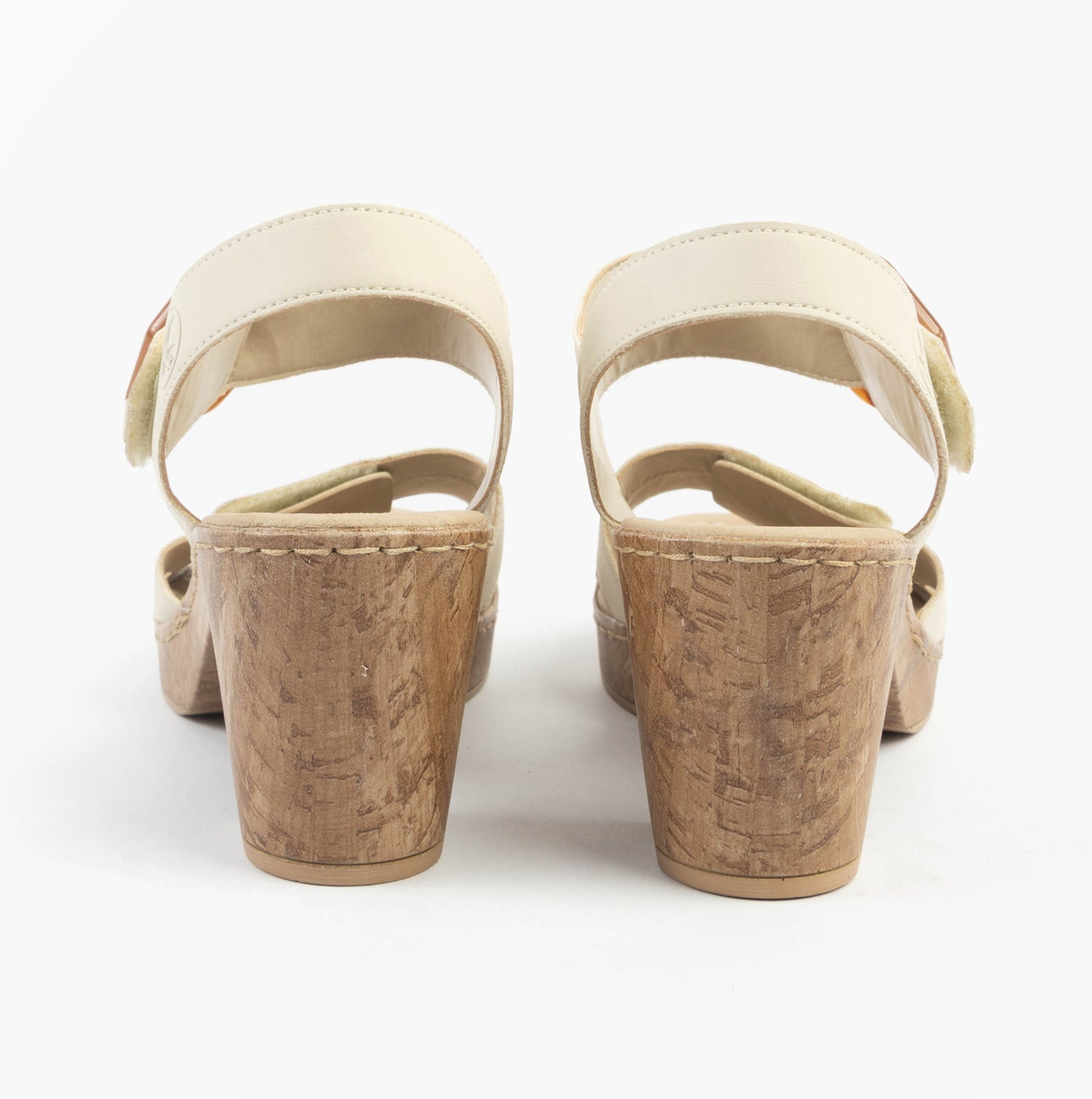 66876-60 Womens Sandals Beige