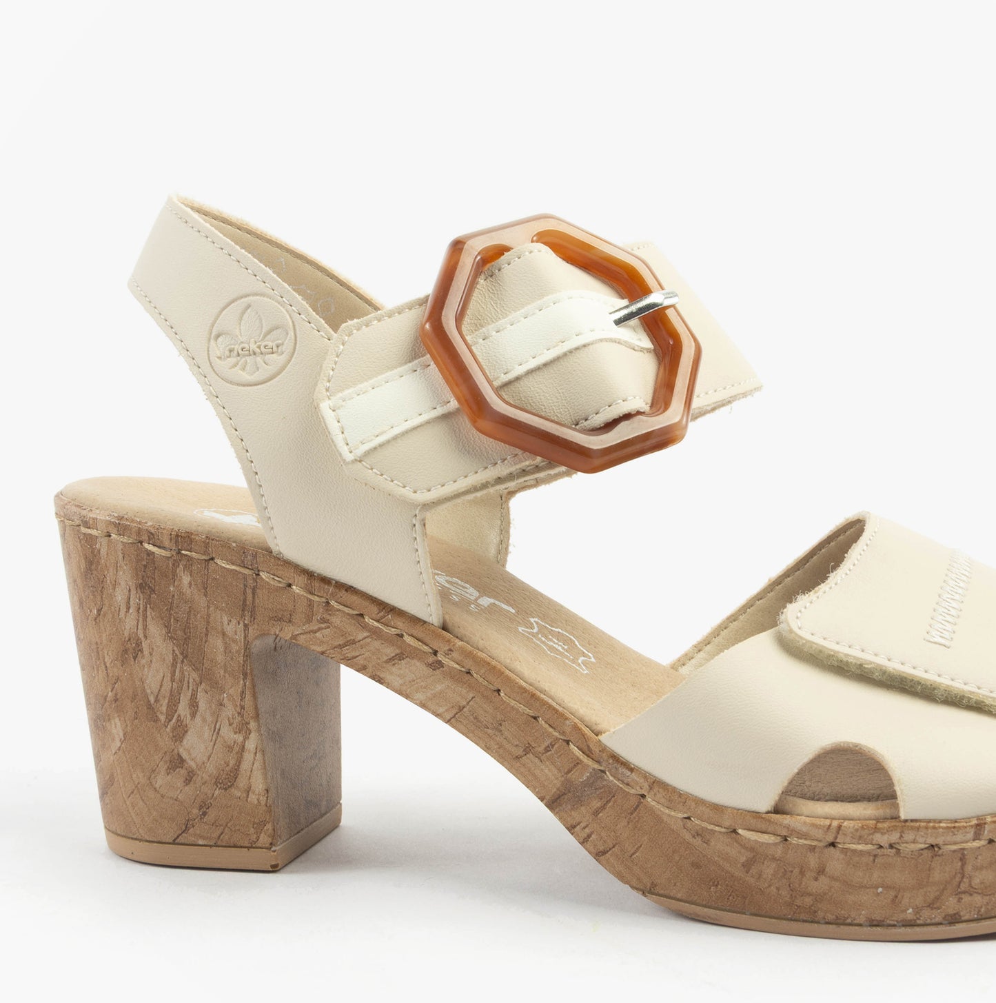 66876-60 Womens Sandals Beige