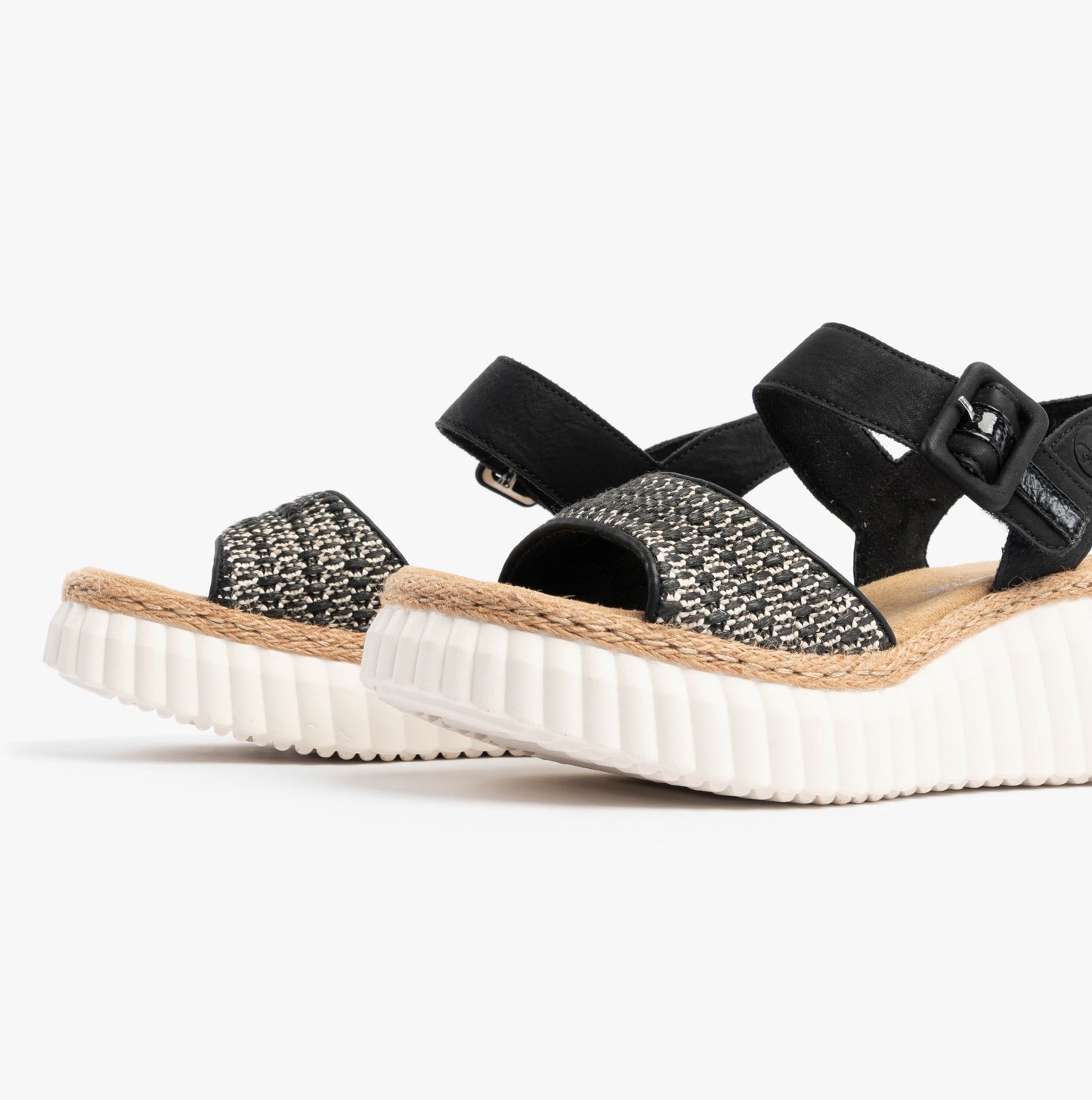 69176-00 Womens Sandals Black