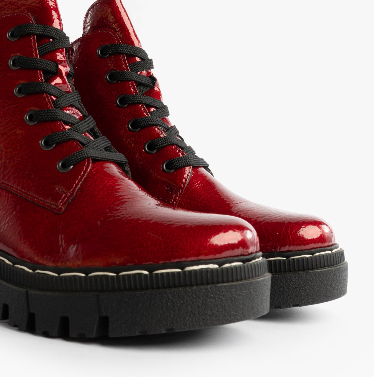 74020-33 Womens Boots Red