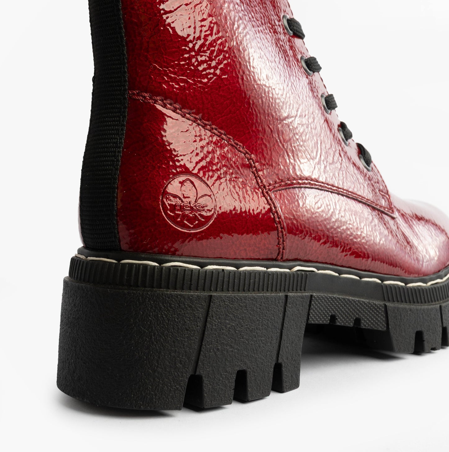 74020-33 Womens Boots Red