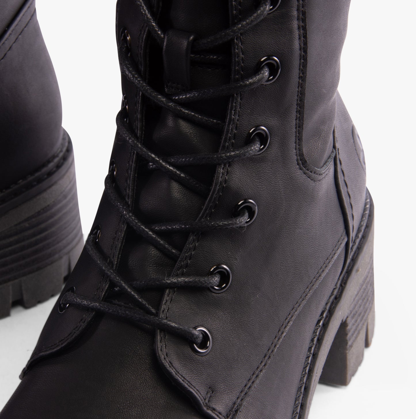 92044-00 Womens Tall Boots Black