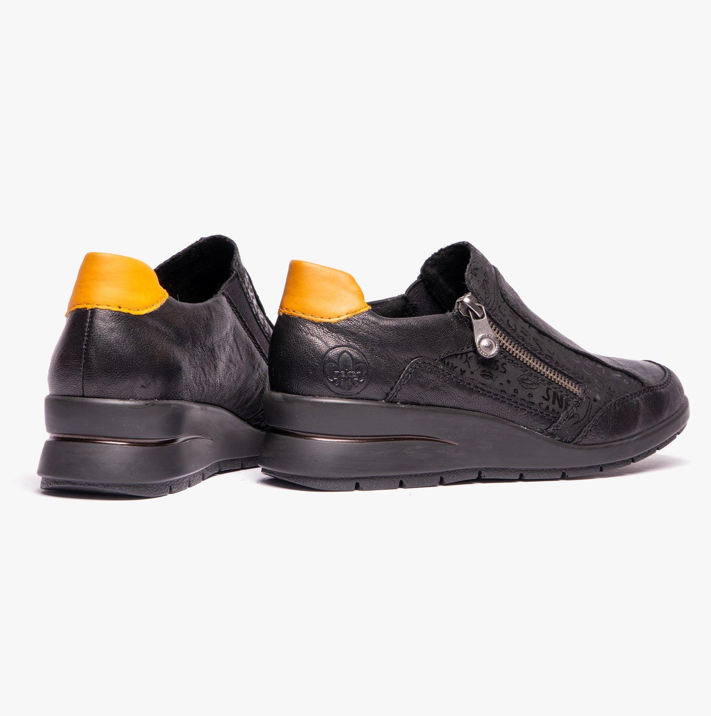 L4850-00 Womens Shoes Black