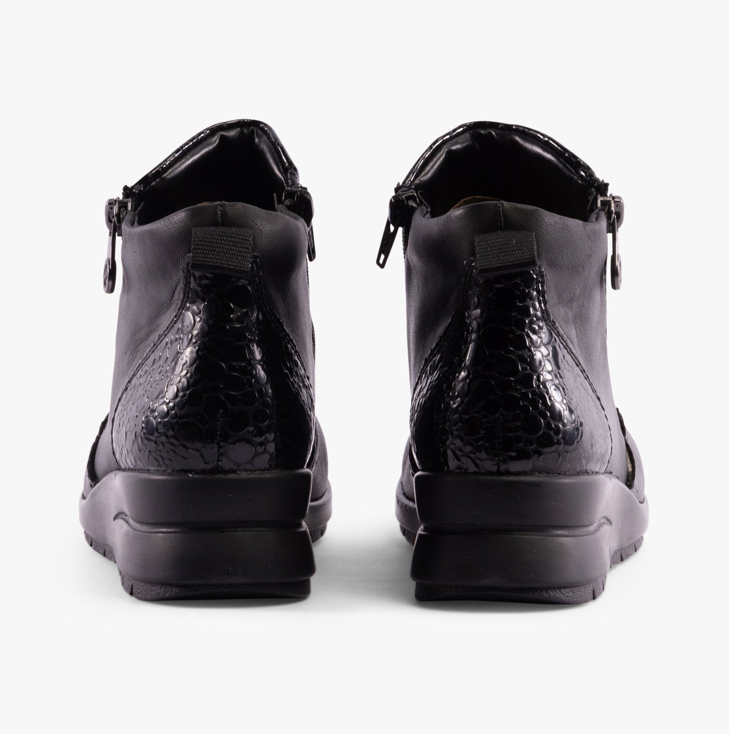 L4861-00 Womens Boots Black