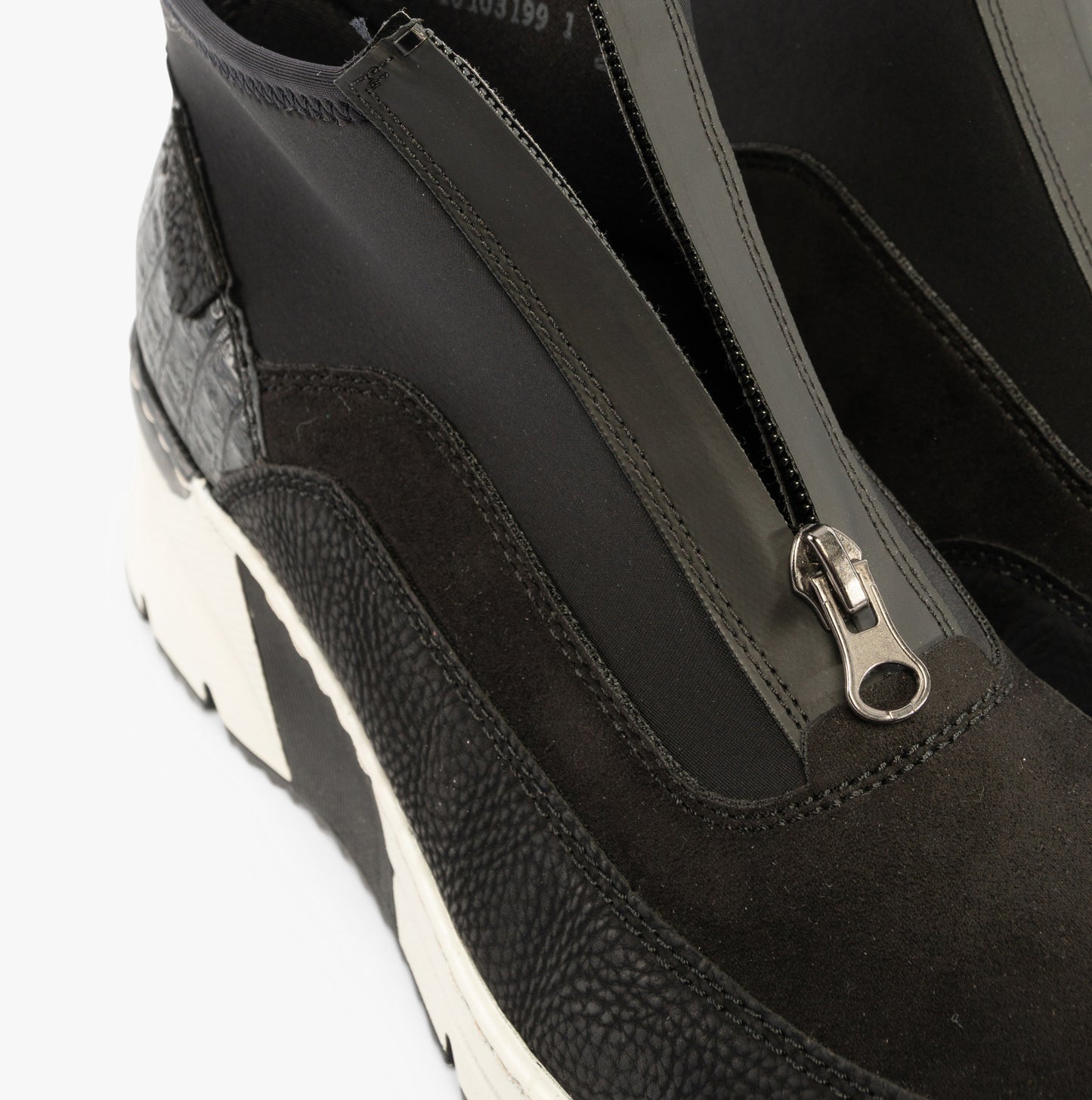 N6352-00 Womens Boots Black