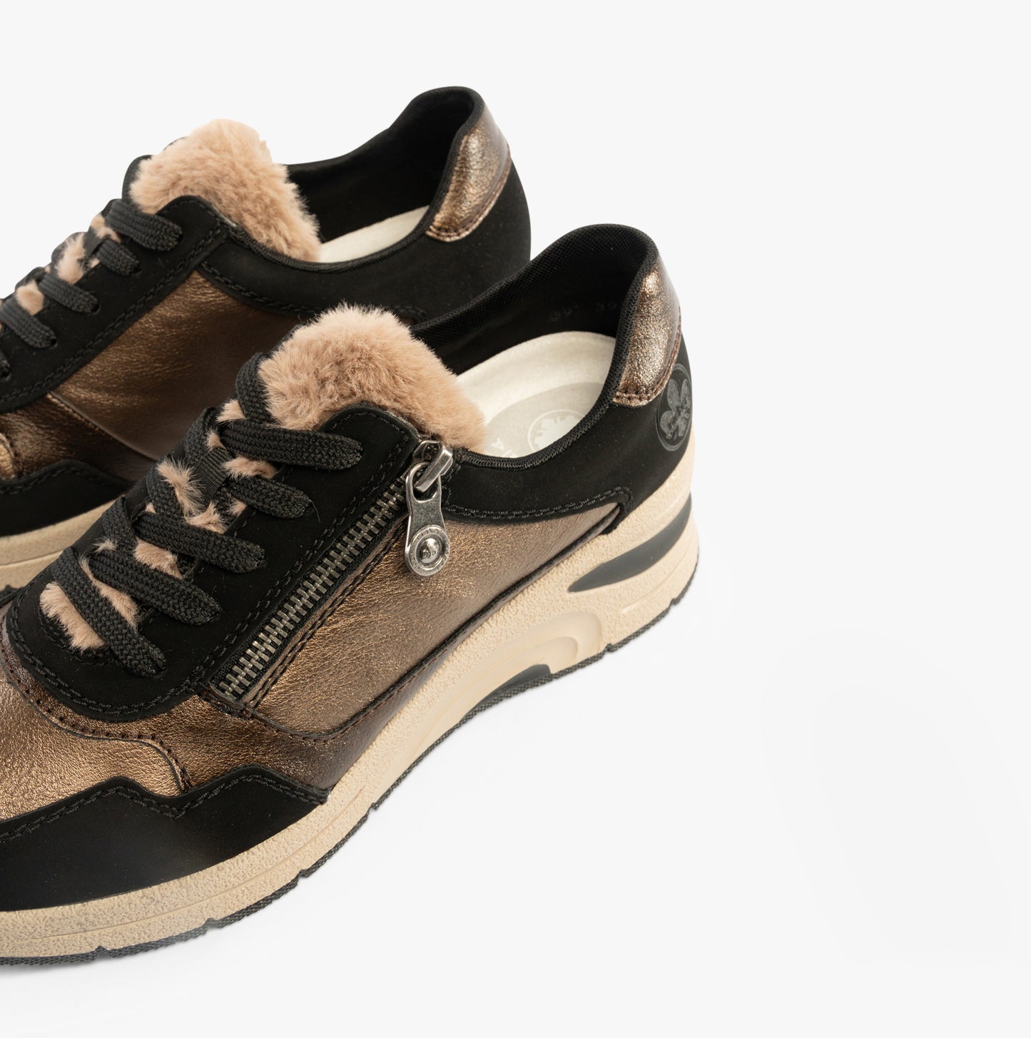 N9301-90 Womens Trainers Beige