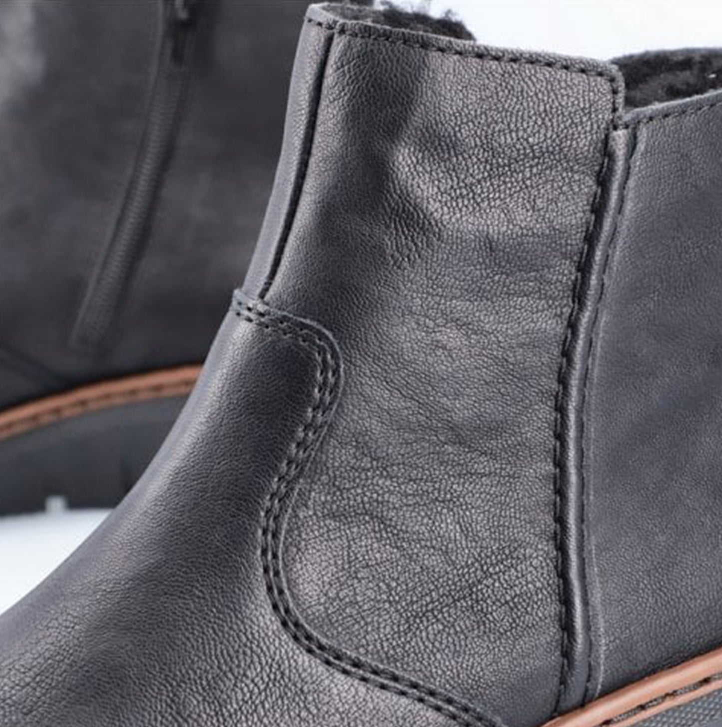 X9165-00 Womens Ankle Boots Black