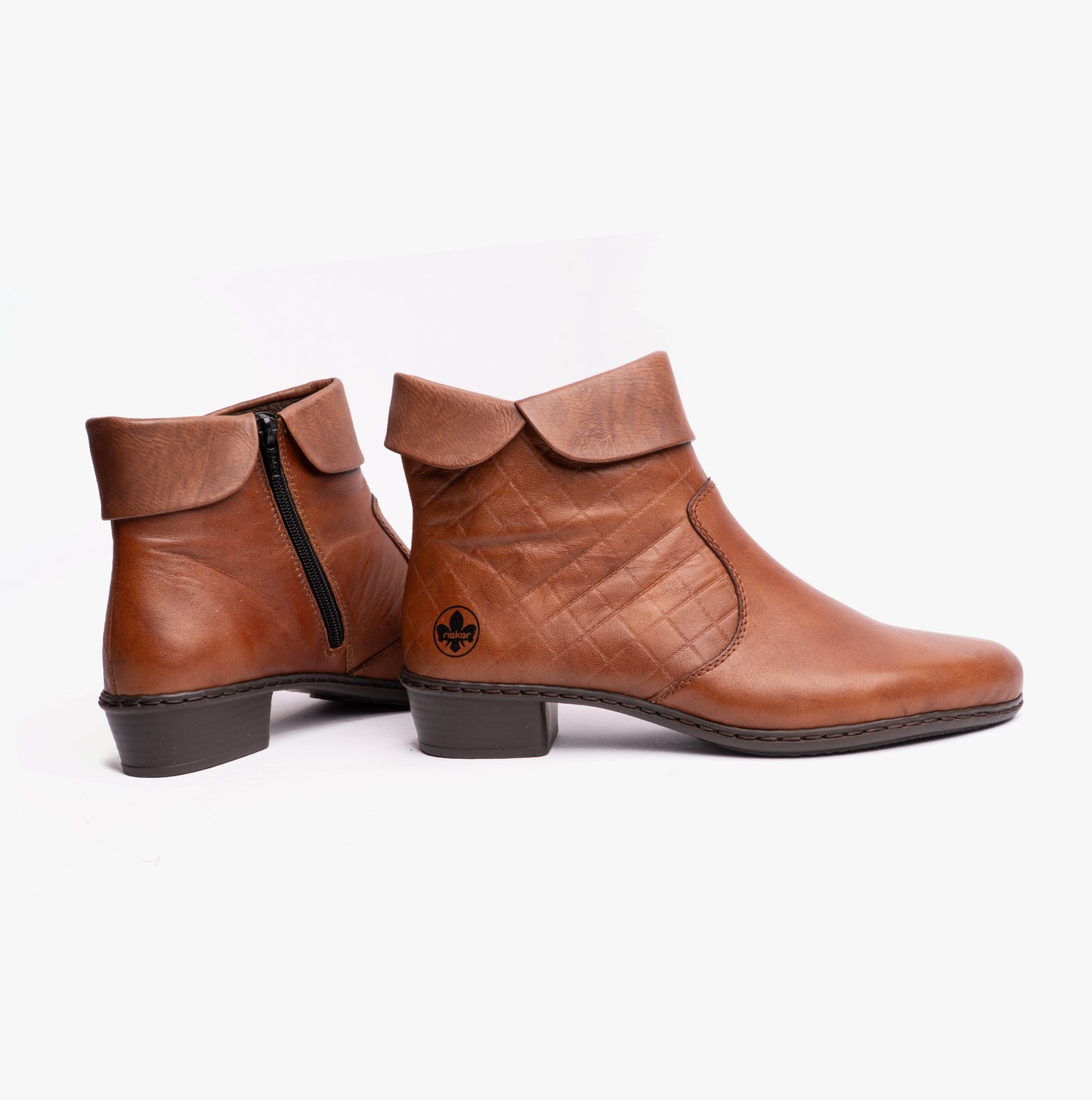 Y07D0-25 Womens Leather Boots Brown