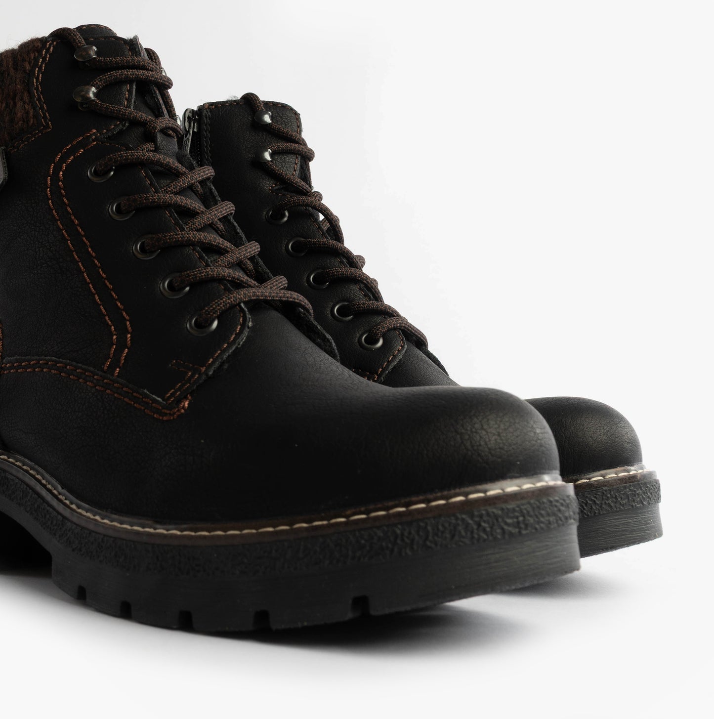 Y8130-00 Womens Boots Black