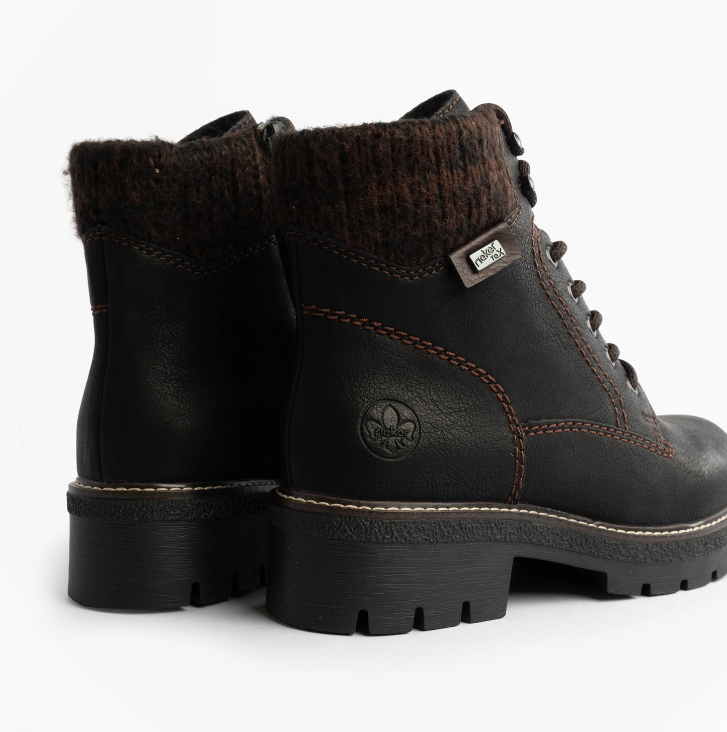 Y8130-00 Womens Boots Black