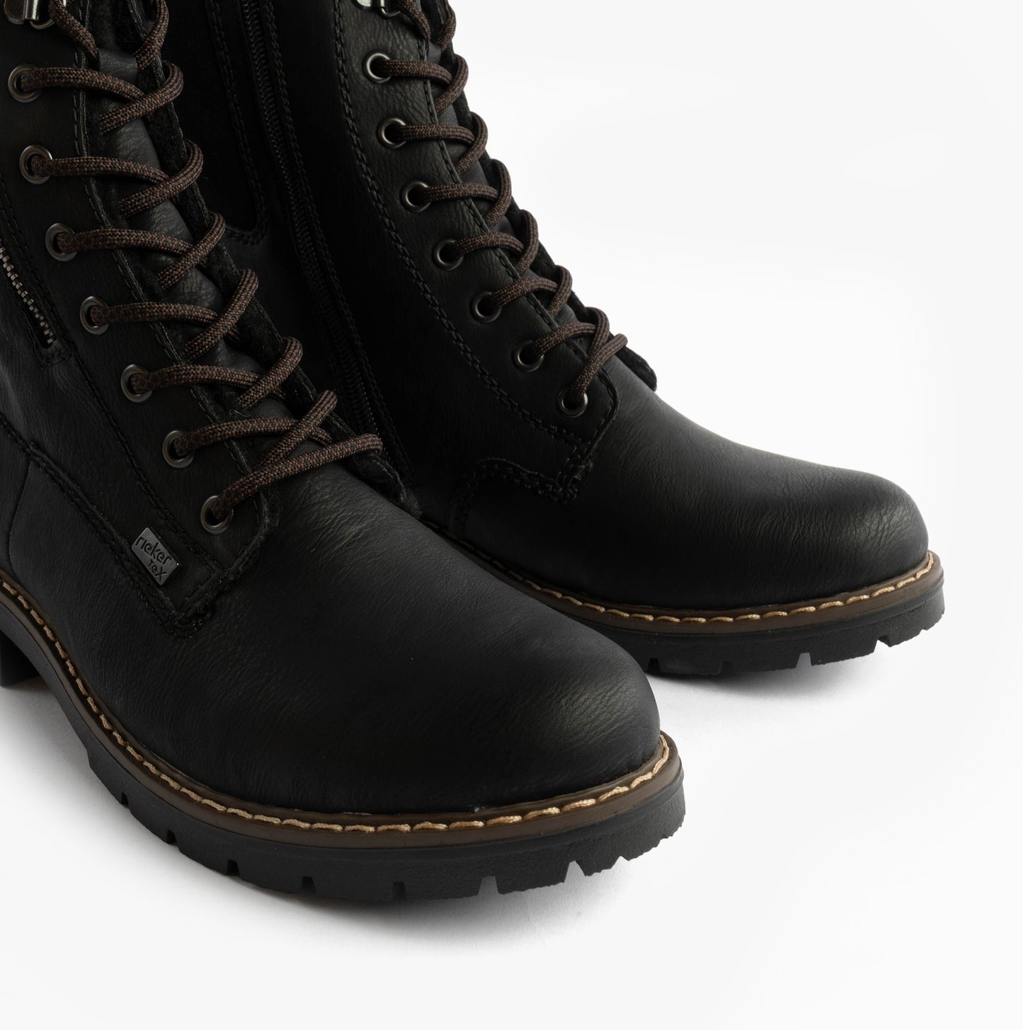 Y9151-00 Womens Boots Black