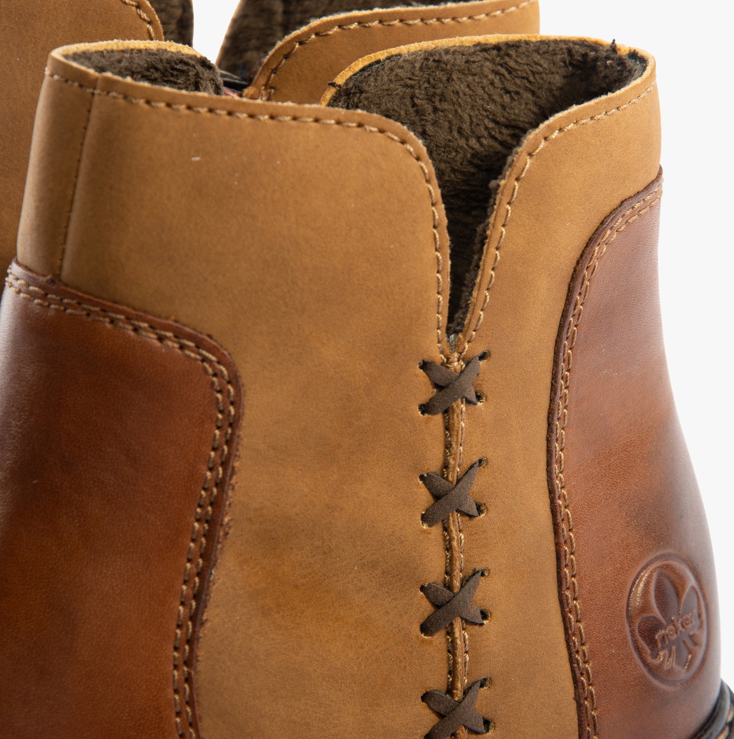 Z4951-24 Womens Boots Brown