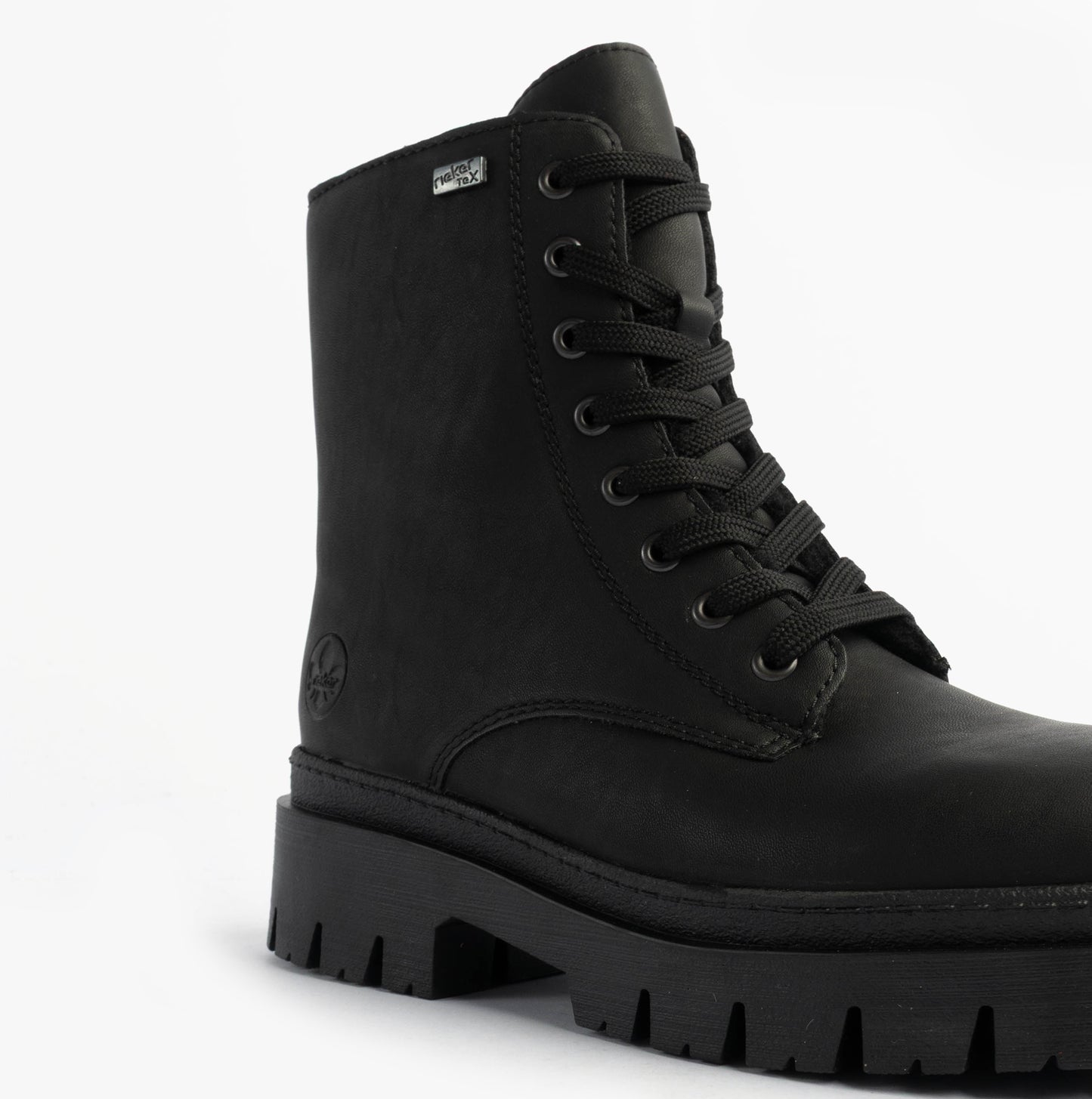 Z9447-00 Womens Boots Black