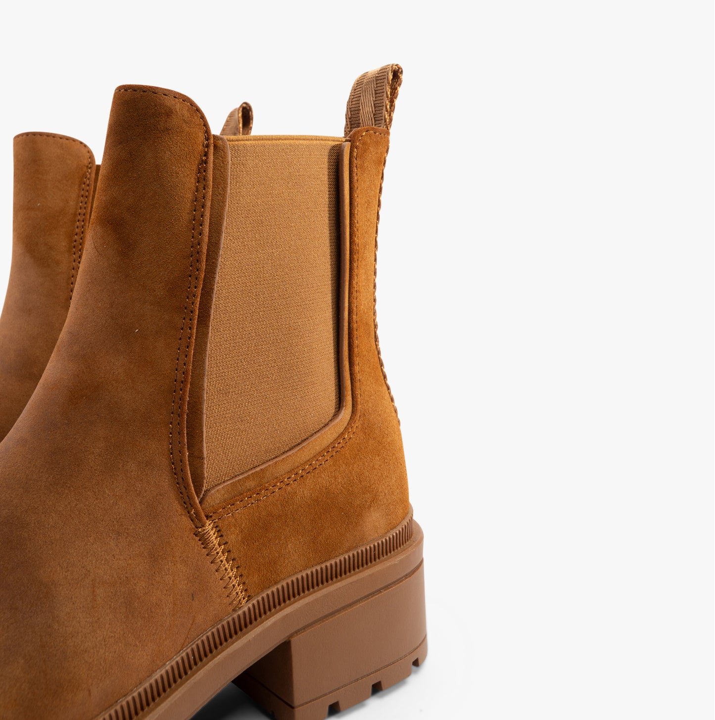 IGGIE Womens Chelsea Boots Walnut