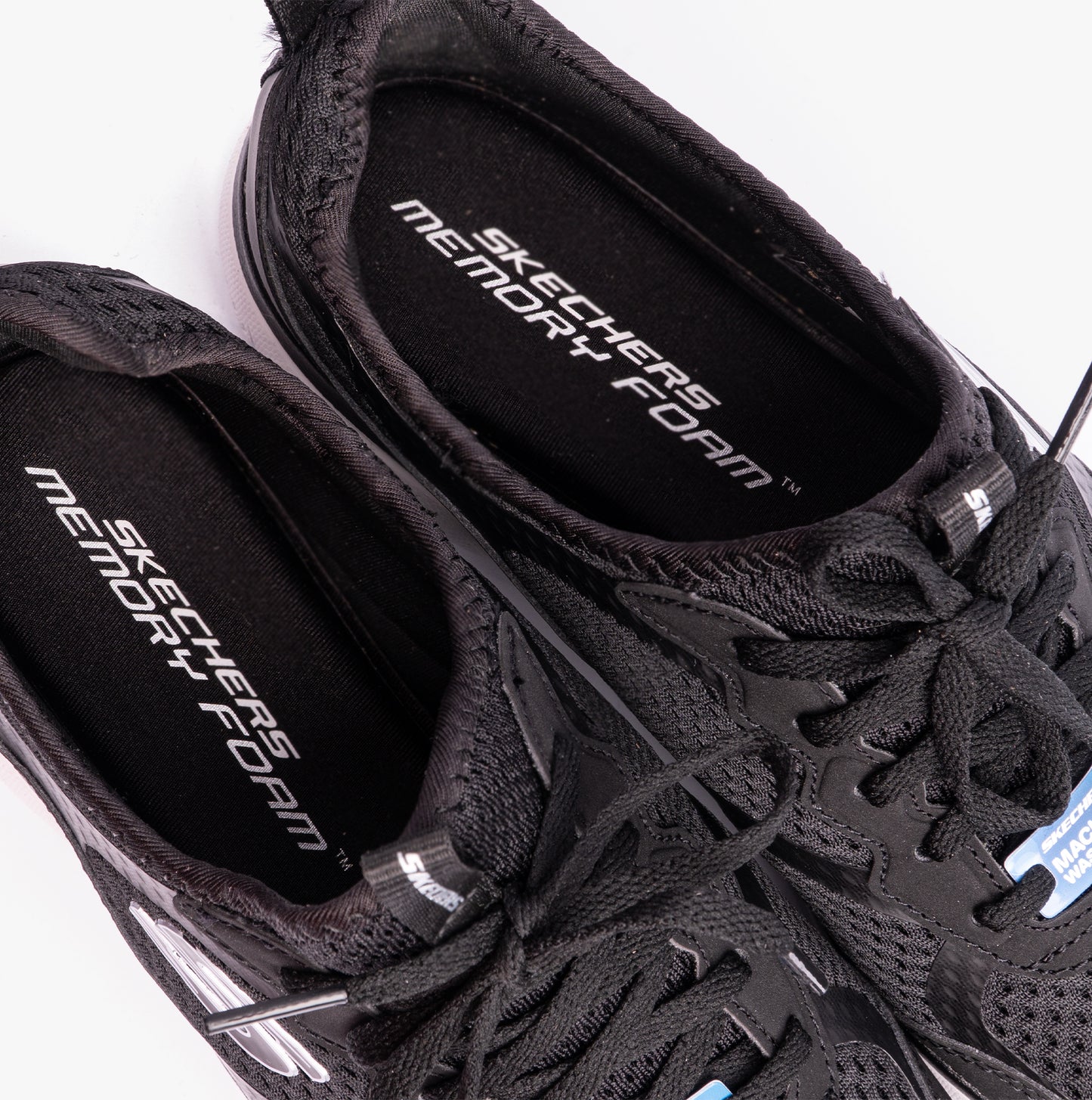 Skechers 149535/BLK SUMMITS-FREE CLASSICS Womens Lace-Up Trainers Black