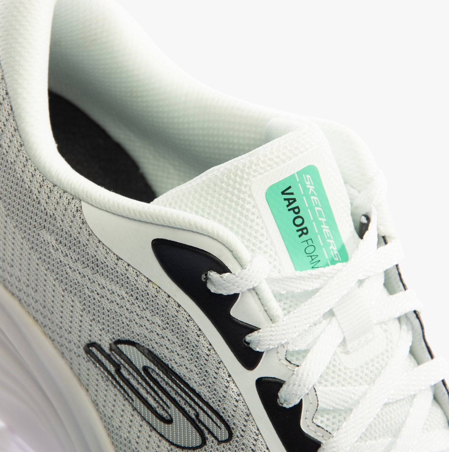 Skechers 150028/WBK VAPOR FOAM - SMOOTH RIDE Womens Trainers White/Black
