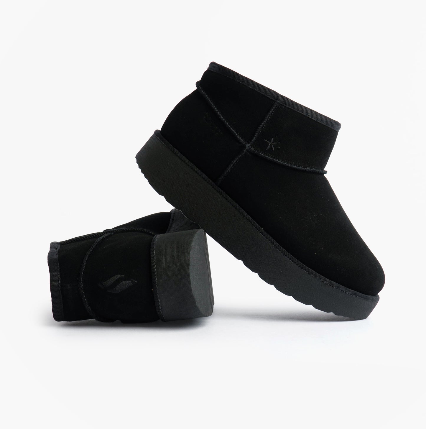 Skechers 169143/BBK KEEP COZY Womens Boots Black
