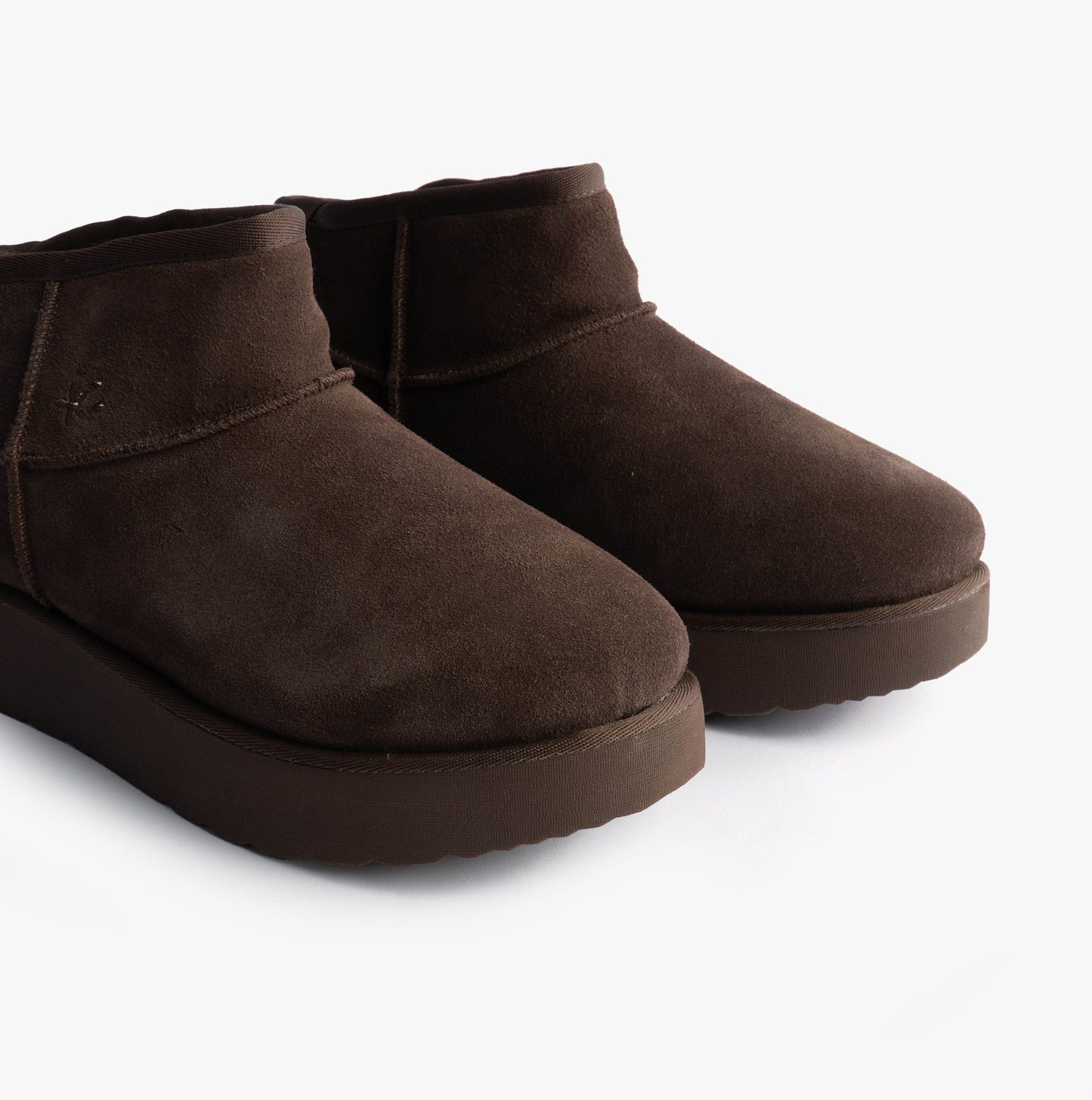 Skechers 169143/CHOC KEEP COZY Womens Boots Chocolate