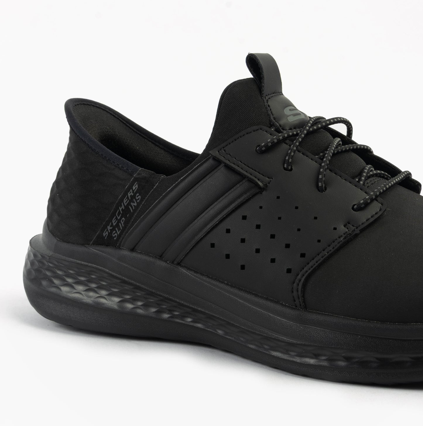 Skechers 210828/BBK SLADE - ZACHARY Mens Trainers Black