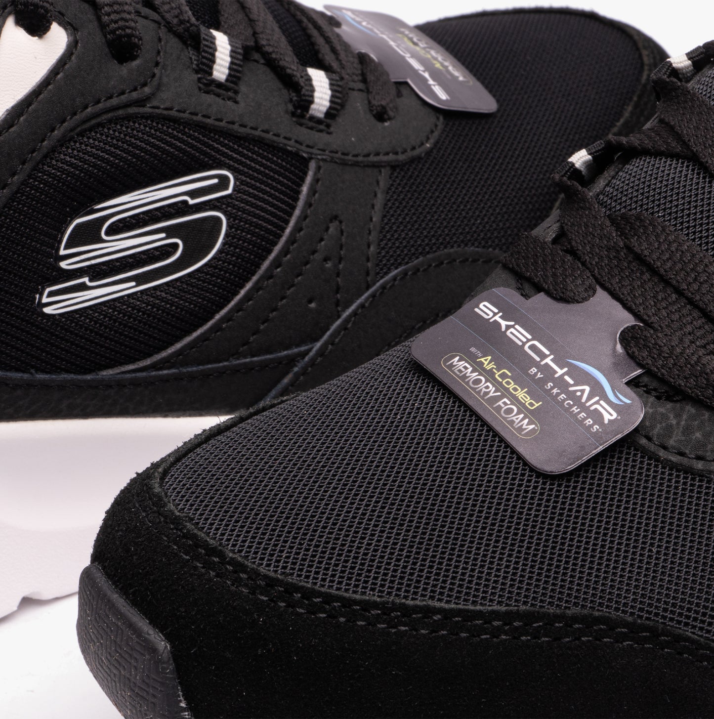 Skechers 232646/BKW SKECH-AIR COURT - HOMEGROWN Mens Trainers Black