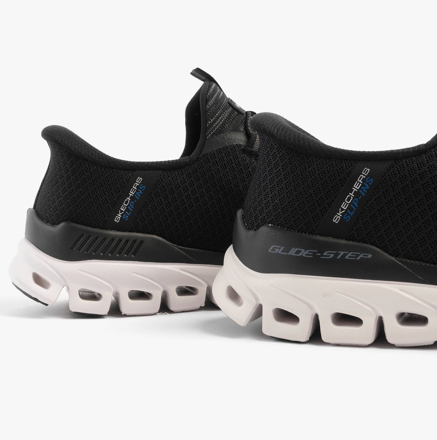Skechers 233010/BLK GLIDE-STEP - NOXUS Mens Trainers Black