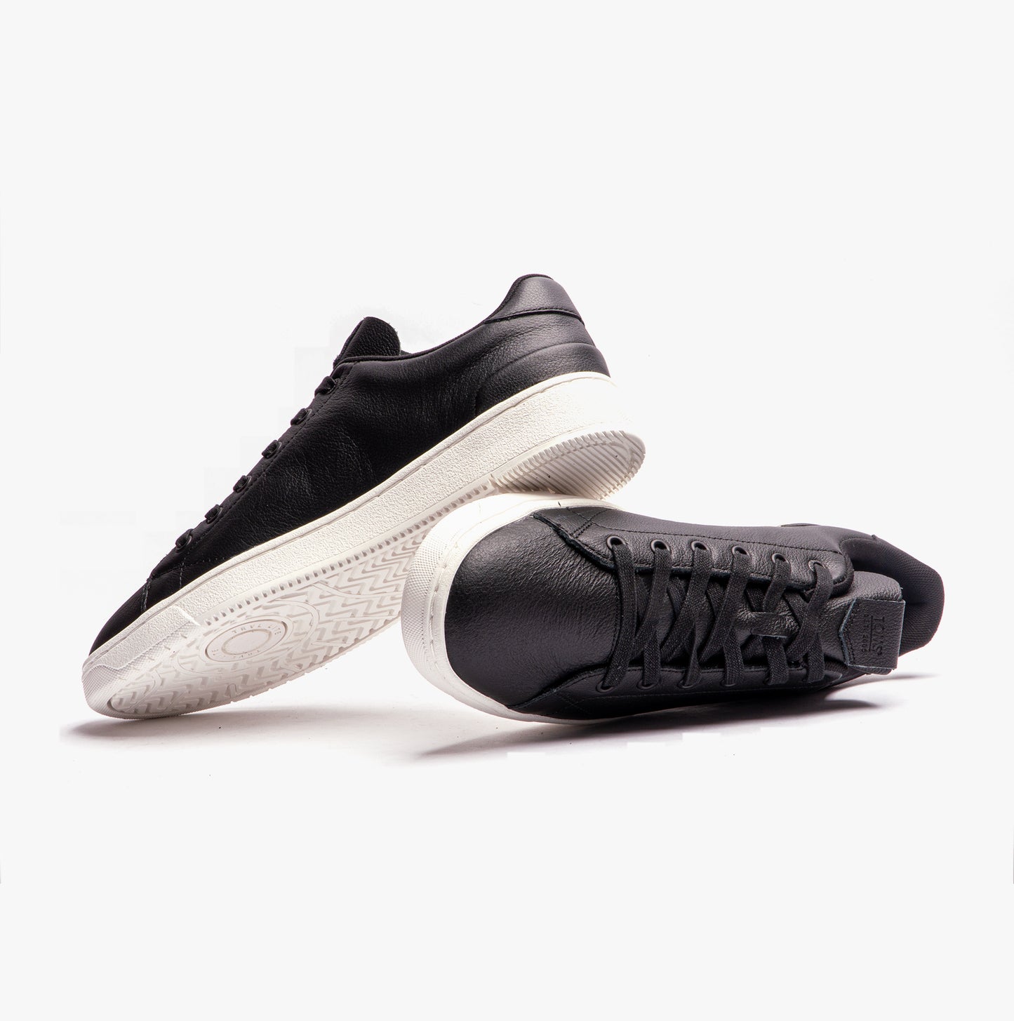 TRVL LITE 2.0 LOW Mens Trainers Black
