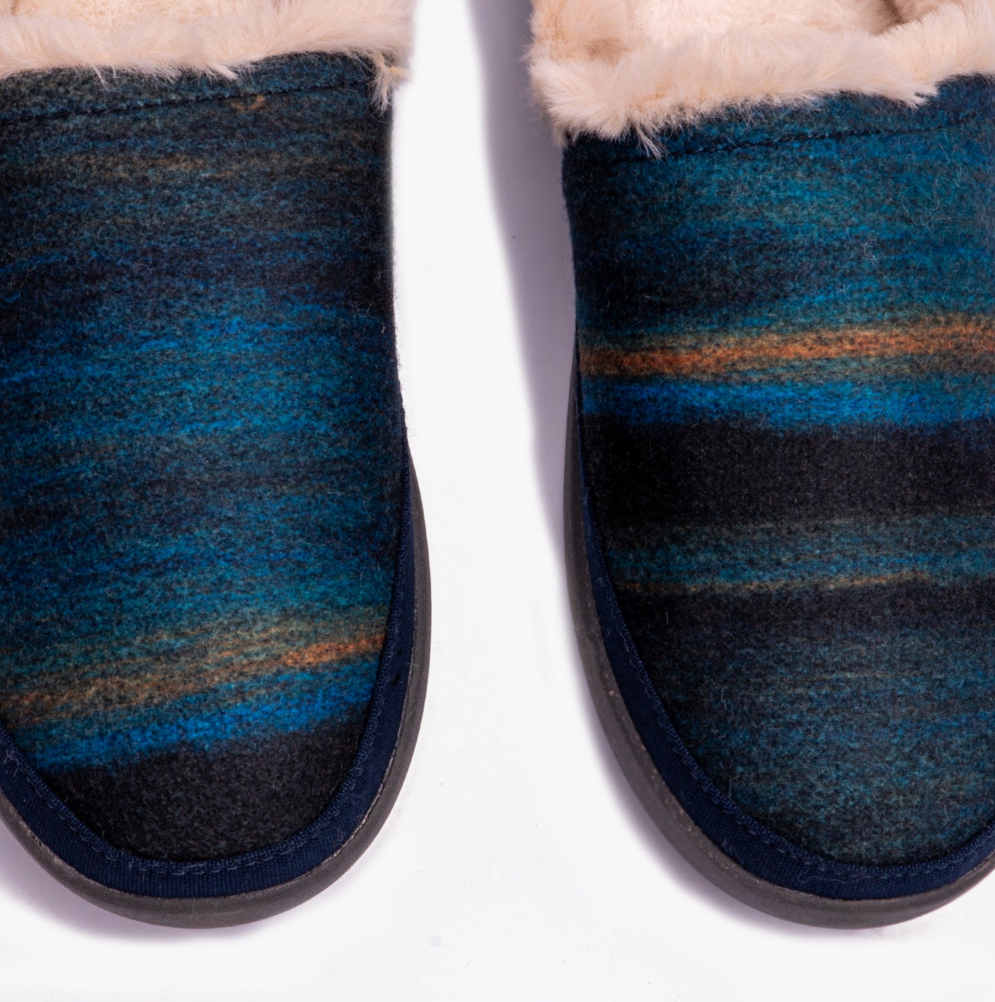 SAGE Womens Slippers Navy
