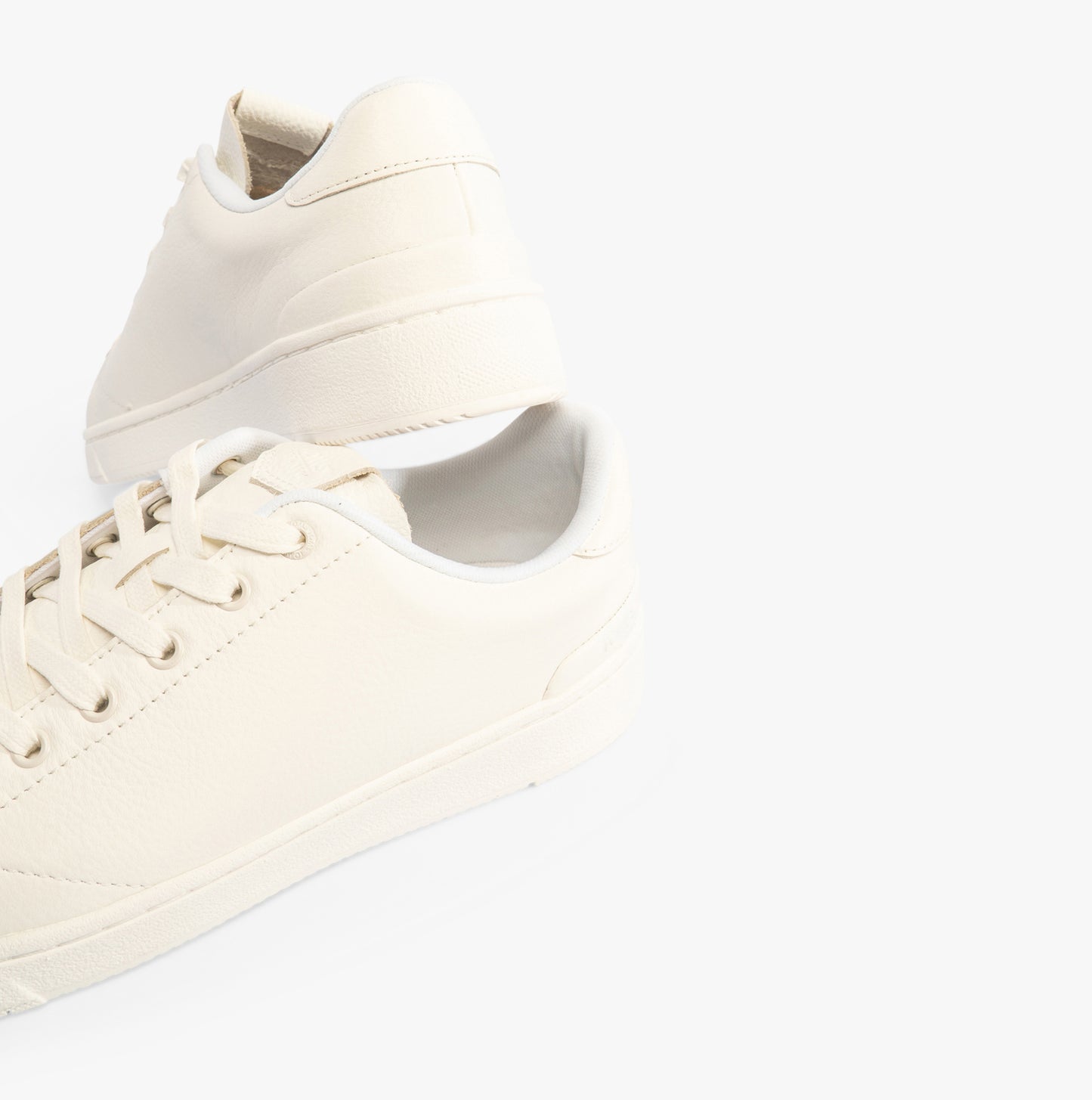 TRVL LITE 2.0 LOW Mens Trainers White