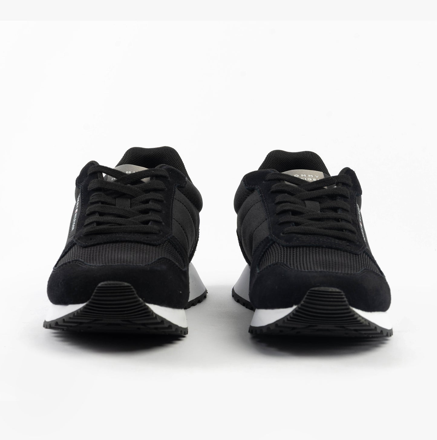 TommyHilfiger-[FM0FM05465BDS]-Black-4.jpg