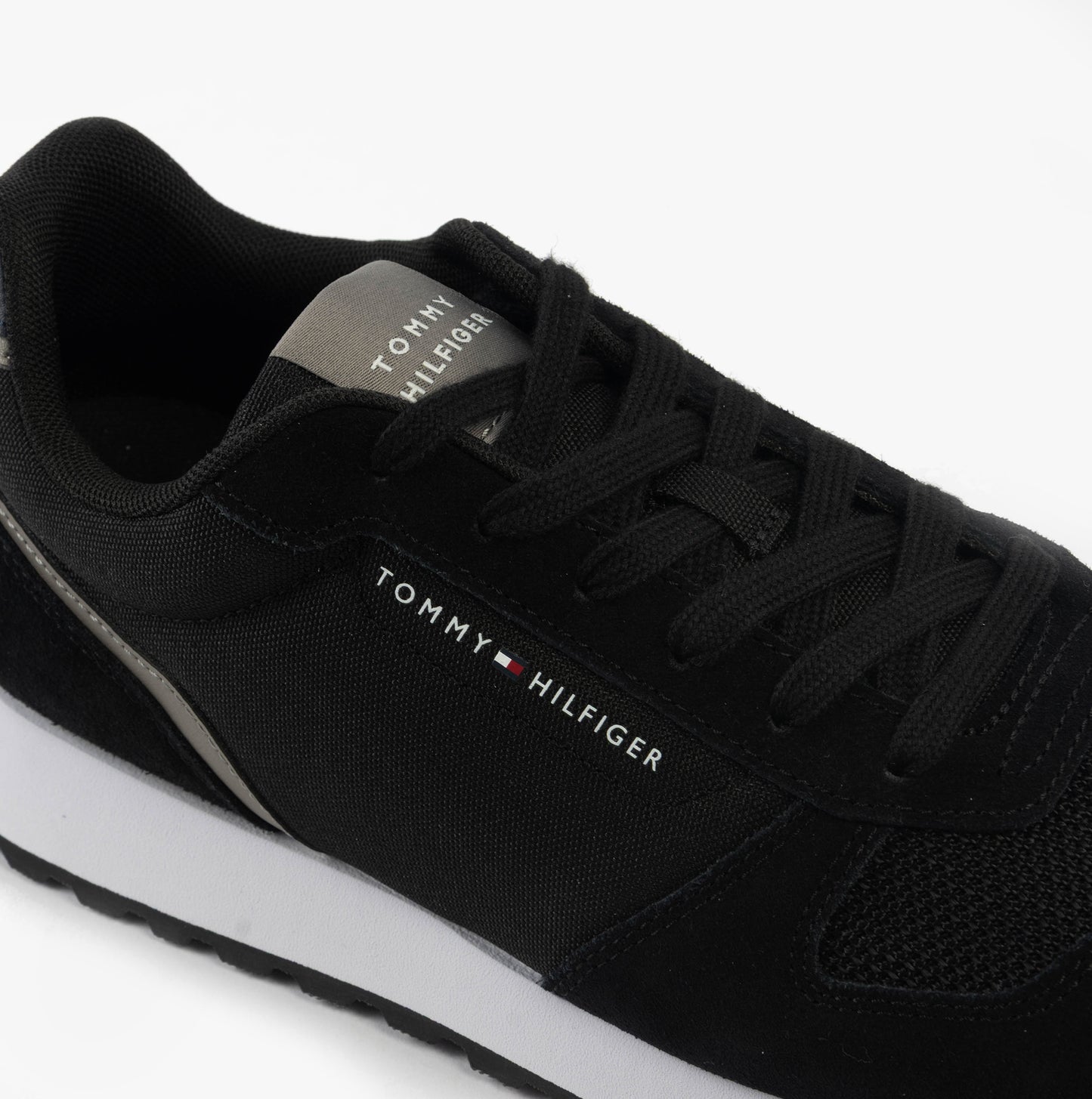 TommyHilfiger-[FM0FM05465BDS]-Black-6.jpg