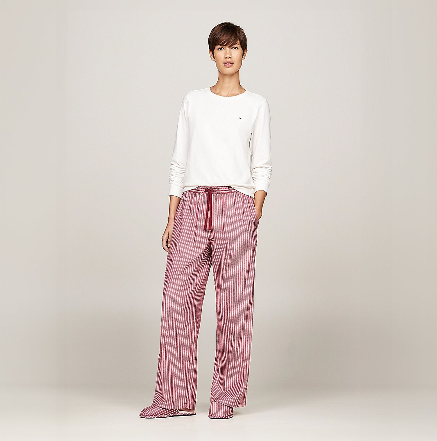 Tommy Hilfiger ORIGINAL Womens Flannel Pan Ivory/Pinstripe Rouge
