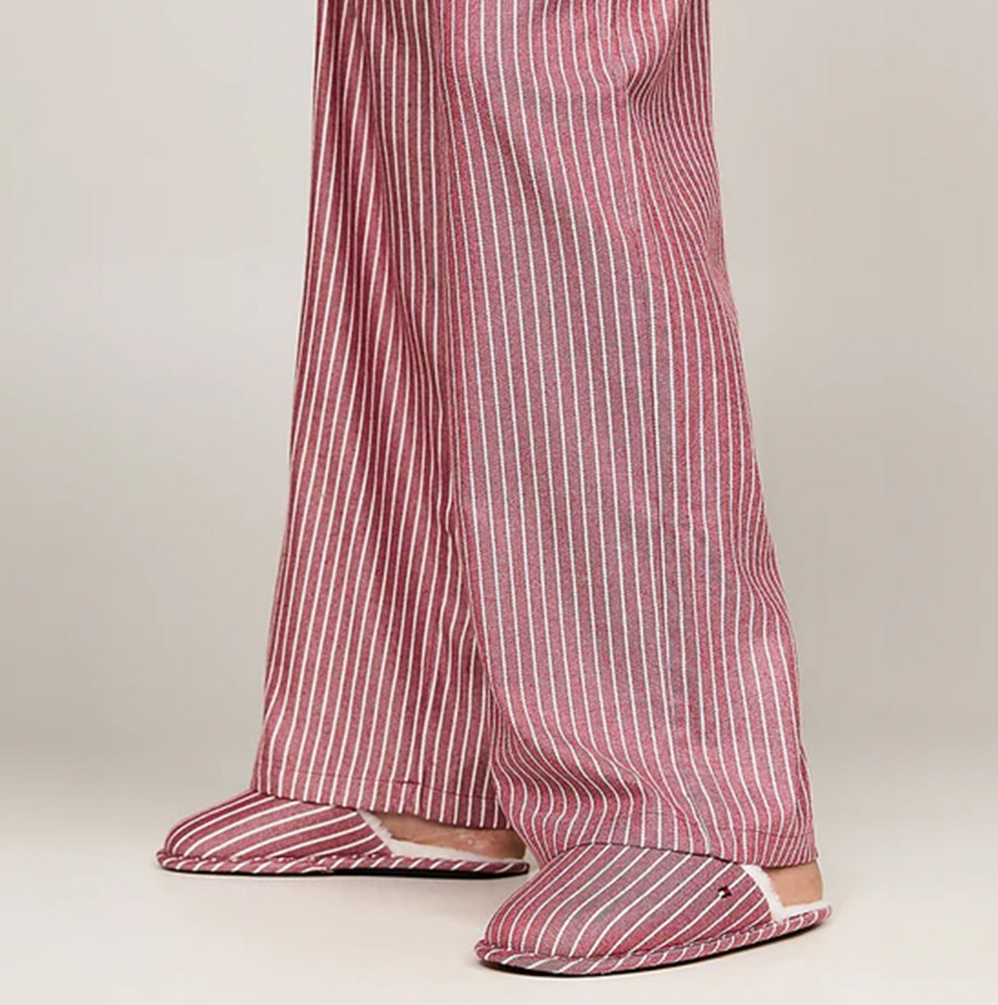 Tommy Hilfiger ORIGINAL Womens Flannel Pan Ivory/Pinstripe Rouge