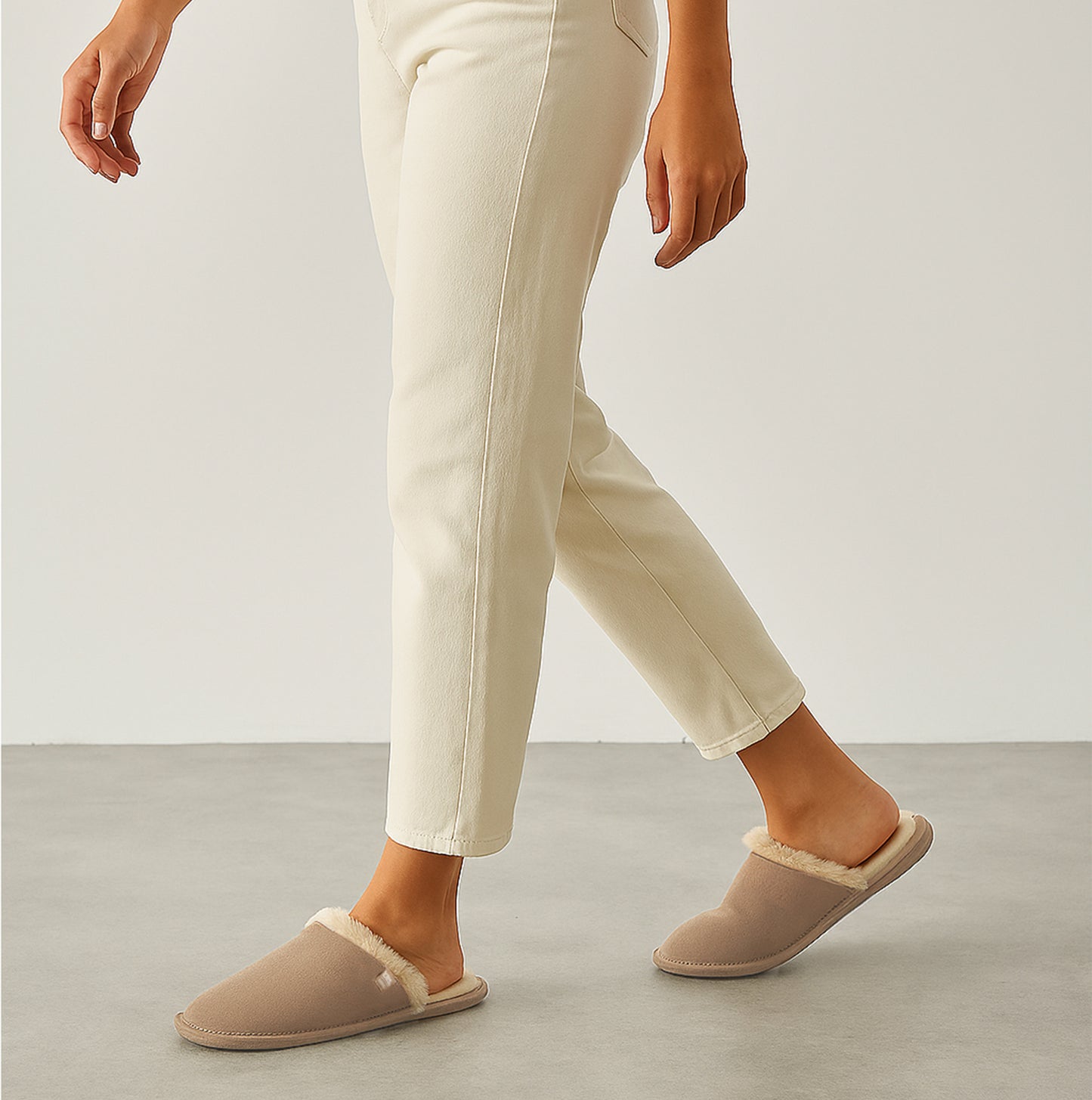 Totes Isotoner REAL SUEDE MULE Womens Slippers Sand
