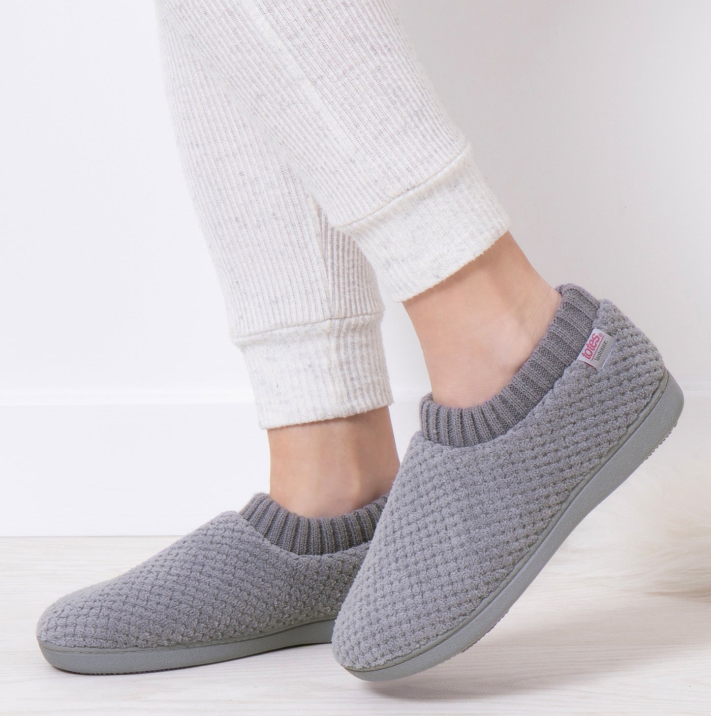 Totes Isotoner POPCORN FULL BACK BOOTIE Womens Slippers Grey