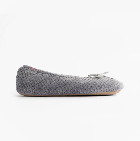 Totes Isotoner POPCORN BALLET Womens Ballerina Slippers Pale Grey