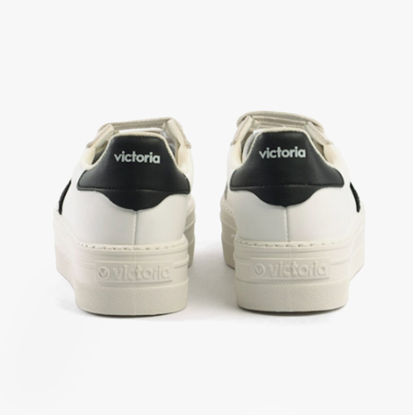 BARCELONA Womens Trainers Negro