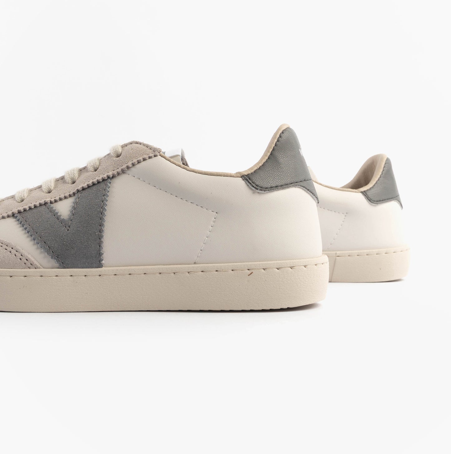 BERLIN FAUX LEATHER & SPLIT Womens Trainers Gris