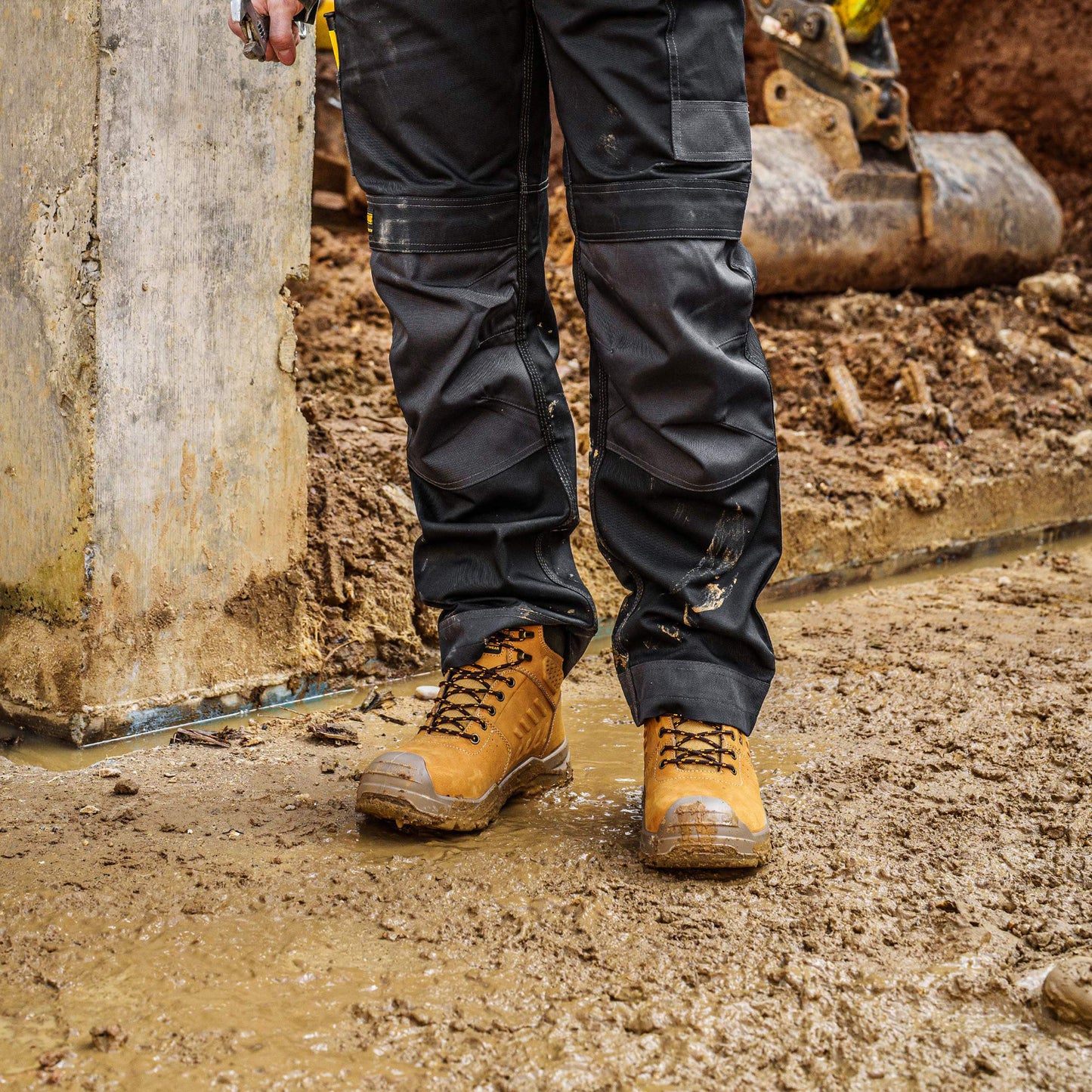 Dewalt MENTOR Mens Safety Boots Wheat