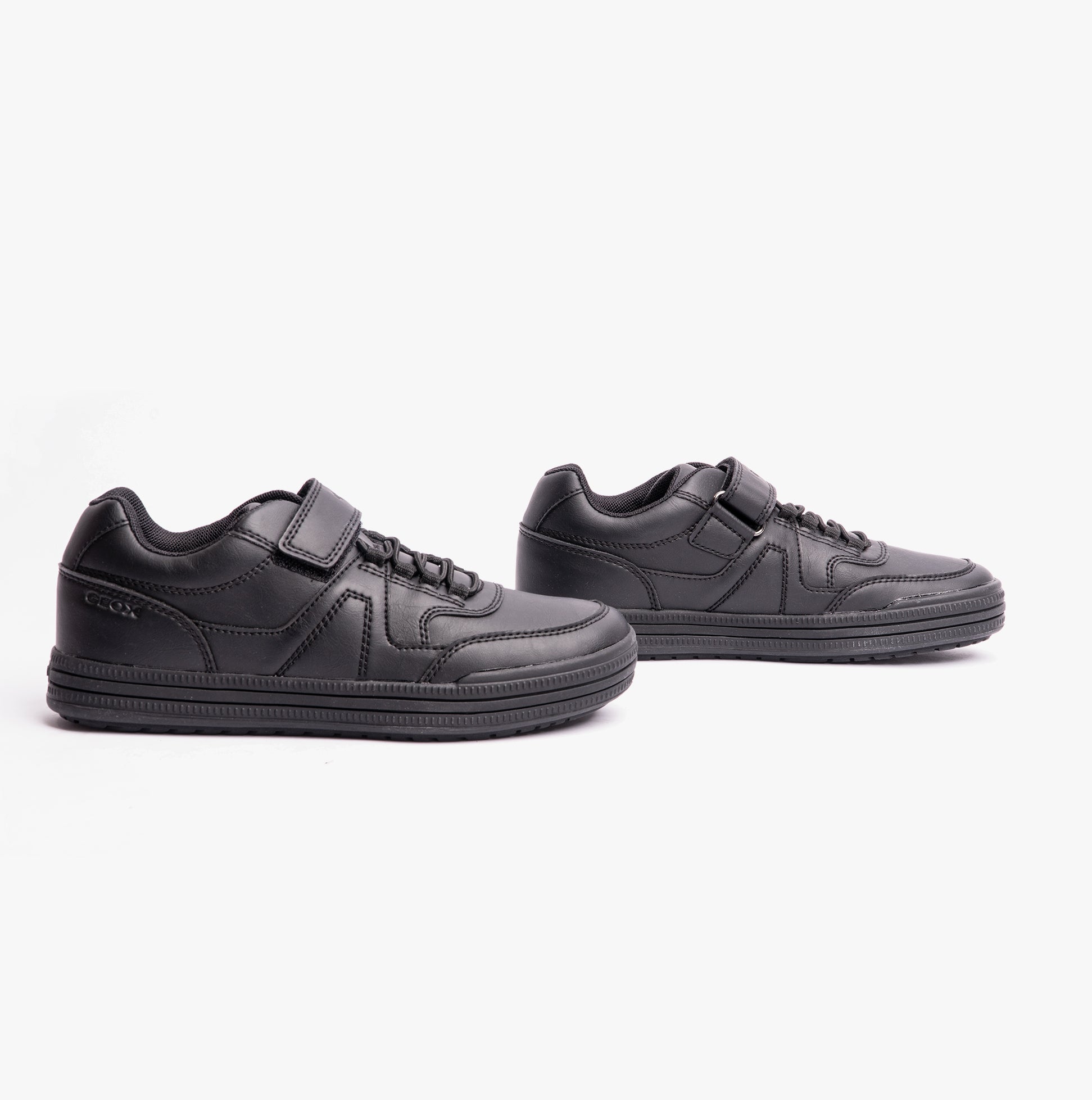 GEOX-[J164A-000BC-C9999]-Black-2.jpg