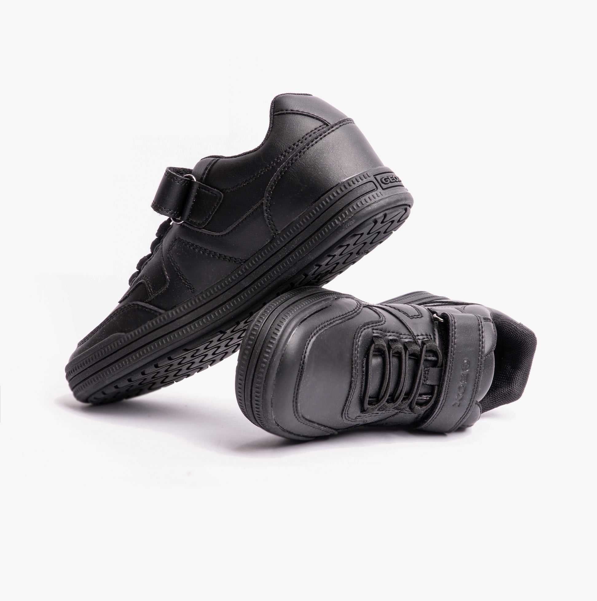 GEOX-[J164A-000BC-C9999]-Black-4.jpg
